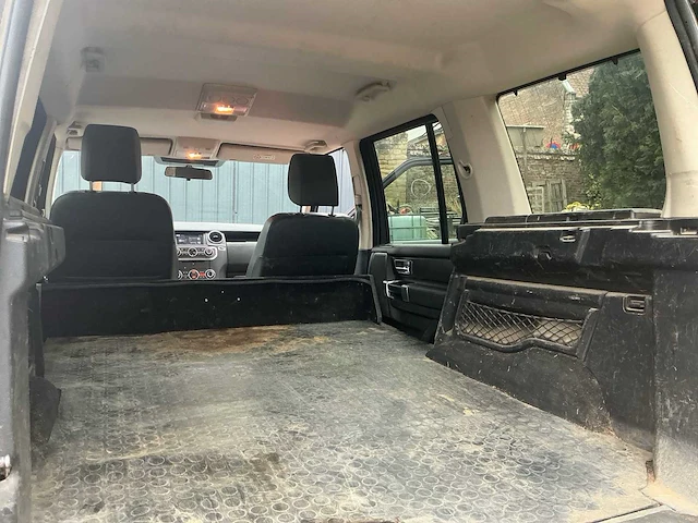 Land rover discovery 4 3.0 tdv6 bedrijfswagen - afbeelding 22 van  36