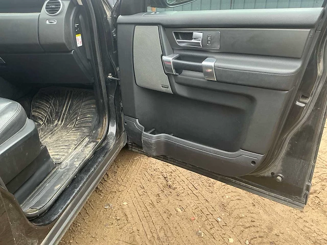 Land rover discovery 4 3.0 tdv6 bedrijfswagen - afbeelding 25 van  36