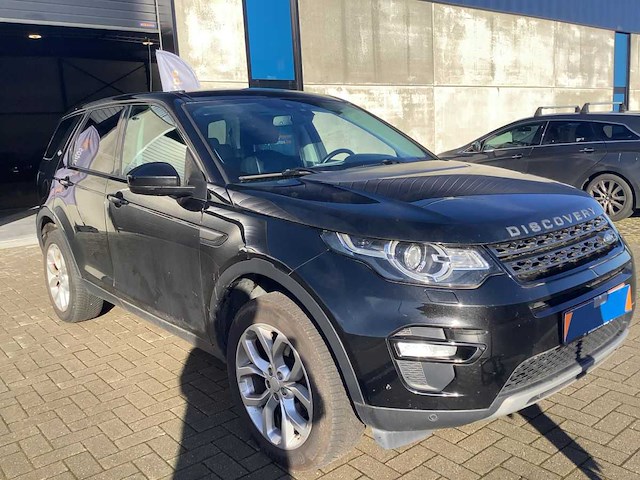 Land rover discovery sport 4x4 awd - 129 227 km - personenauto - afbeelding 13 van  13