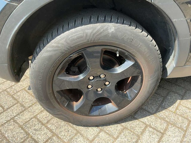 Land rover discovery sport personenauto - afbeelding 9 van  24