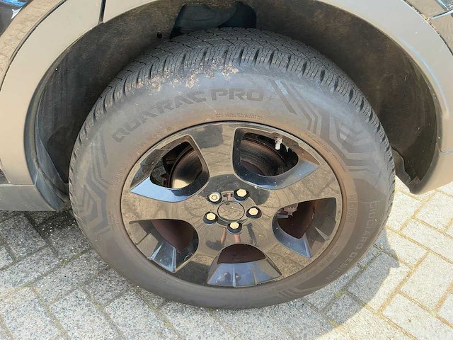 Land rover discovery sport personenauto - afbeelding 10 van  24