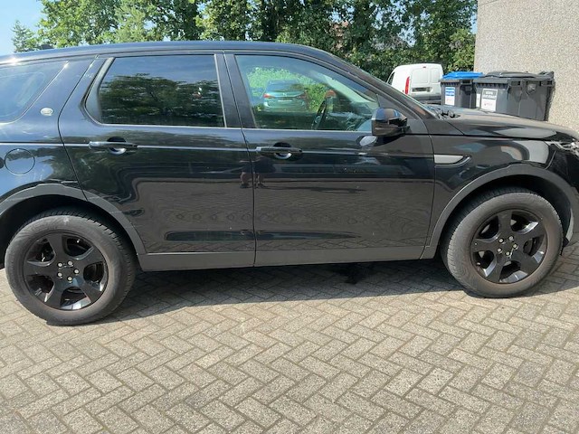 Land rover discovery sport personenauto - afbeelding 22 van  24
