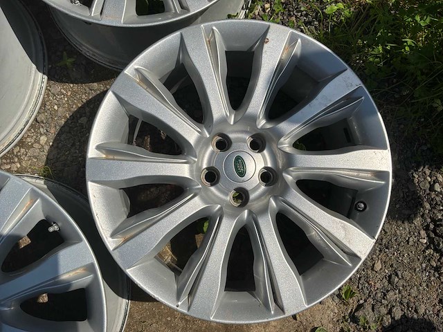 Land rover origineel wiel met sensor - afbeelding 3 van  6