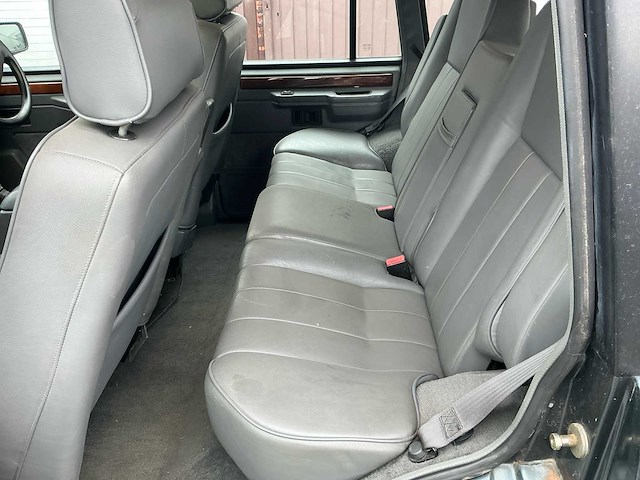 Land rover range rover oldtimer - afbeelding 6 van  28
