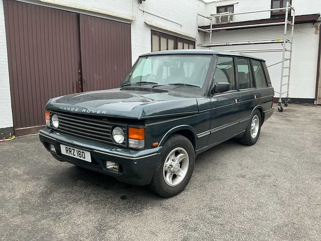 Land rover range rover oldtimer - afbeelding 1 van  28
