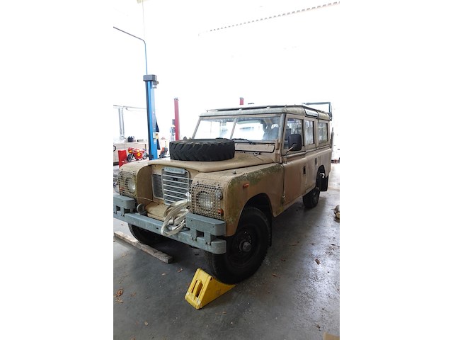 Land-rover - afbeelding 1 van  18