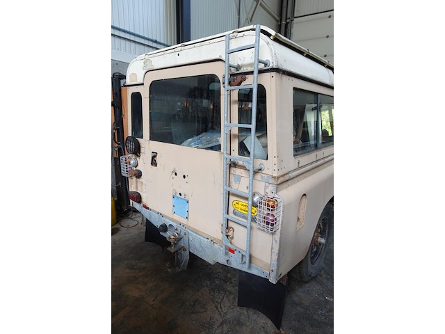 Land-rover - afbeelding 13 van  18