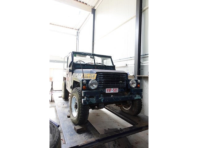 Land-rover - afbeelding 1 van  14