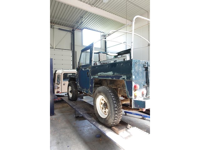 Land-rover - afbeelding 9 van  14