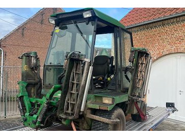 Landbouwmachines & materiaal