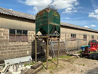 Landbouwopslagtrechter / graanhopper - afbeelding 3 van  8