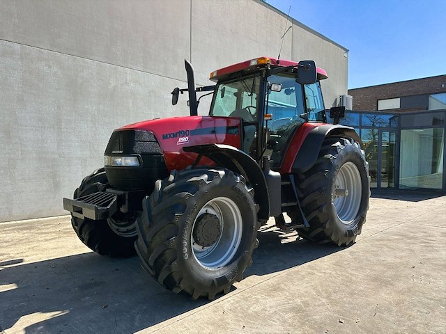 Landbouwtractor case mxm 190 pro diesel 2006 - afbeelding 1 van  1