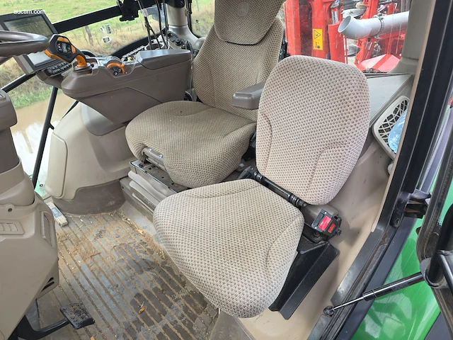 Landbouwtractor john deere e18 6r 250 - afbeelding 9 van  38