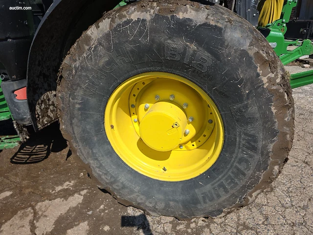 Landbouwtractor john deere e18 6r215 - afbeelding 21 van  37