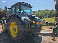 Landbouwtractor john deere e18 6r215 - afbeelding 32 van  37