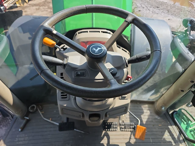 Landbouwtractor john deere e186r 215 - afbeelding 9 van  28