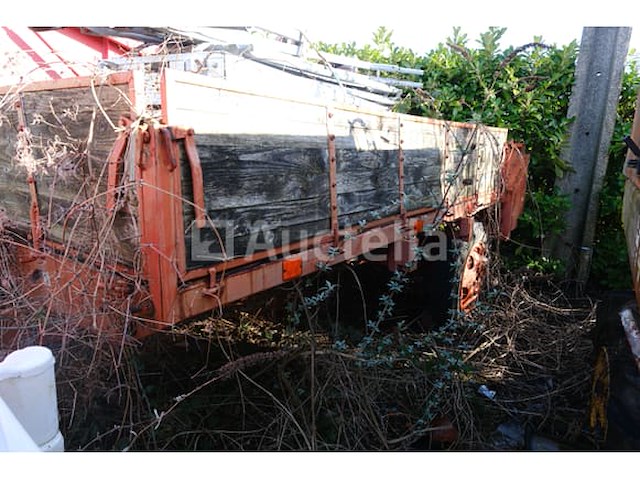 Landbouwtrailer merk en model onleesbaar - afbeelding 5 van  9