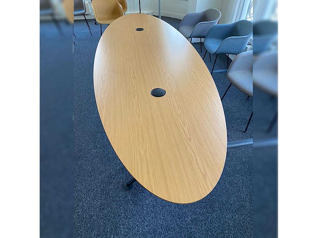 Lande - casus - conference table - afbeelding 2 van  4