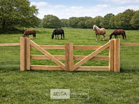 Landhekwerk poort 300cm breed 100/135 cm hoog - afbeelding 2 van  2