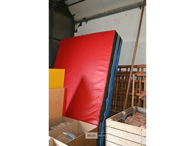 Landings-/valmat - afbeelding 2 van  5