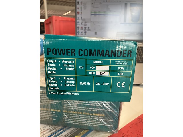 Landport power commander 1800 acculader 12v 1.8a - afbeelding 2 van  3