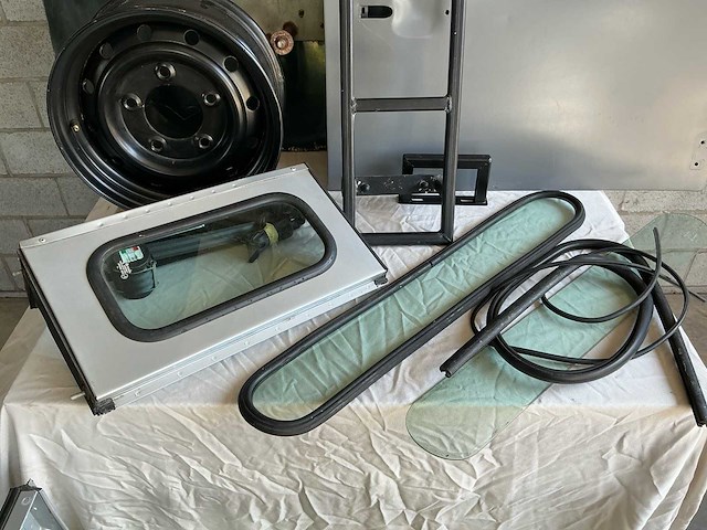 Landrover defender 90 carrosserie - afbeelding 5 van  10