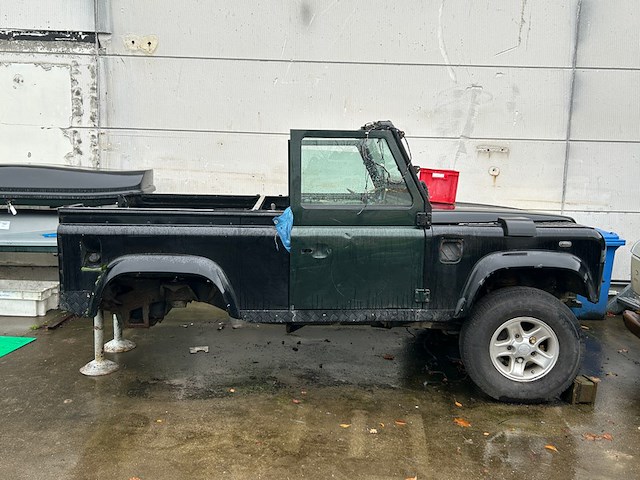 Landrover defender - afbeelding 1 van  8