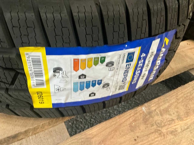 Landsail 4-season 205/45r17 autoband (2x) - afbeelding 3 van  3