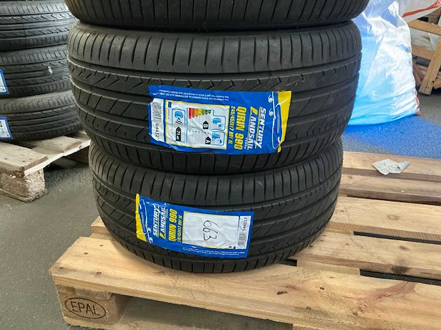 Landsail sentury qirin 990 245/45zr17 autoband (2x) - afbeelding 1 van  4