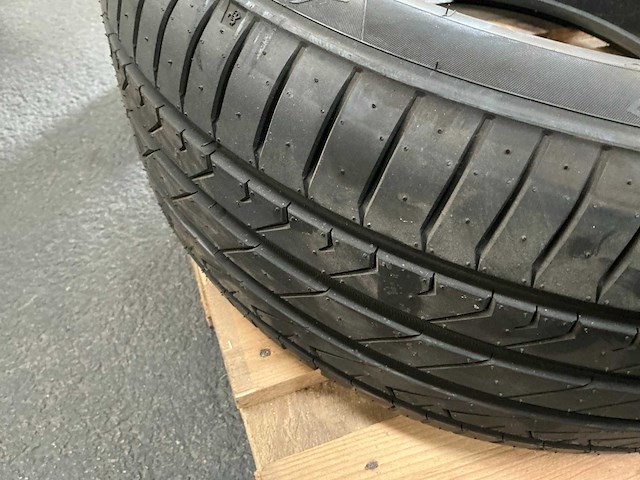 Landsail sentury qirin 990 245/45zr17 autoband (2x) - afbeelding 3 van  4