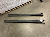 Lange vorken voor heftruck