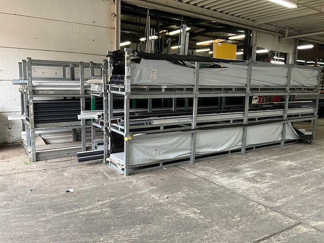 Langmateriaal container (12x) - afbeelding 2 van  4