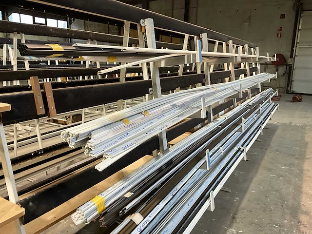 Langmateriaal stelling (2x) - afbeelding 5 van  9