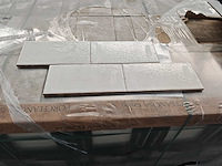 L'antic colonial fiji white glans wandtegel 10x20 cm 29,76 m² - afbeelding 2 van  5