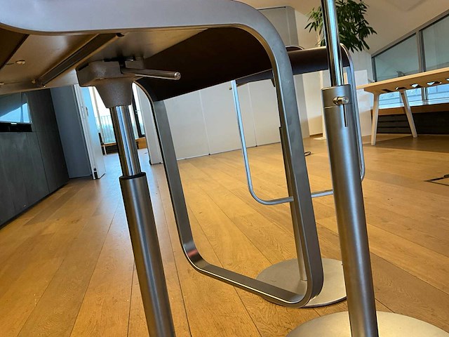 Lapalma design bartafel + 3x barkruk - afbeelding 9 van  13