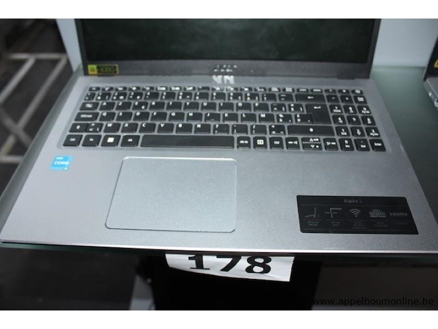 Laptop, acer, aspire 3, met intel core processor, full hd, werking niet gekend, paswoord niet gekend - afbeelding 2 van  2