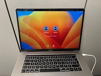 Laptop apple macbook pro model a1990 met lader (beveiligd met wachtwoord) (2) - afbeelding 4 van  8