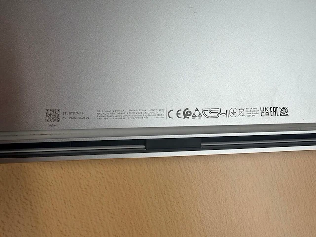 Laptop dell intel evo xps p184g002 met lader (9) - afbeelding 3 van  3
