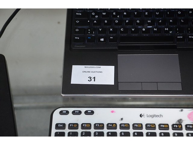 Laptop dell precision 7540 met lader intel core i7 9th gen , toetsenbord logitech (3,13) - afbeelding 5 van  9
