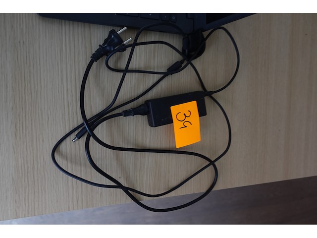 Laptop dell - afbeelding 3 van  4