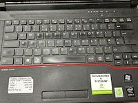 Laptop fujitsu - afbeelding 7 van  11