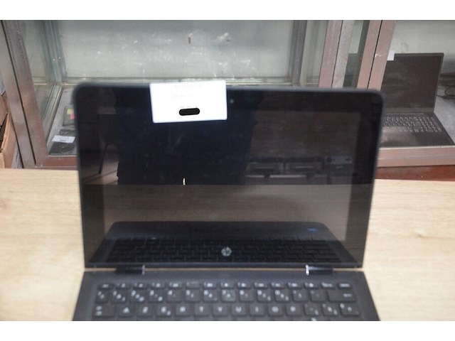Laptop hp 316bngw intel pentium zonder lader (b399) - afbeelding 3 van  5