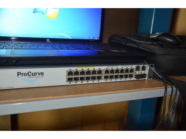 Laptop hp 4720s probook met tas, pro curve switch hp 2610-24/12pwr - afbeelding 3 van  11