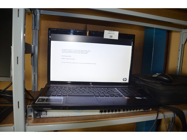 Laptop hp 4720s probook met tas, pro curve switch hp 2610-24/12pwr - afbeelding 6 van  11
