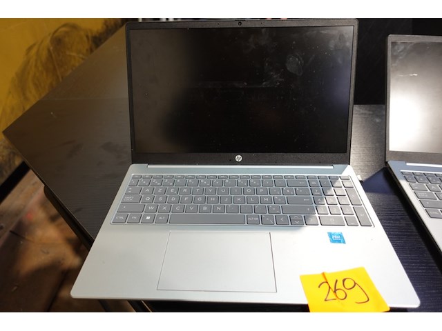 Laptop hp - afbeelding 1 van  4