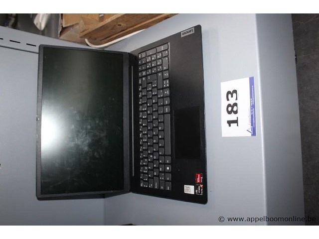 Laptop, lenovo, amd ryzen 5, radeon graphics, werking niet gekend, paswoord niet gekend - afbeelding 1 van  1