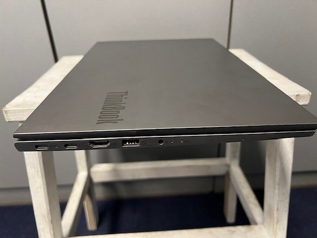 Laptop lenovo thinkbook 15g2itl met lader (3) - afbeelding 7 van  7