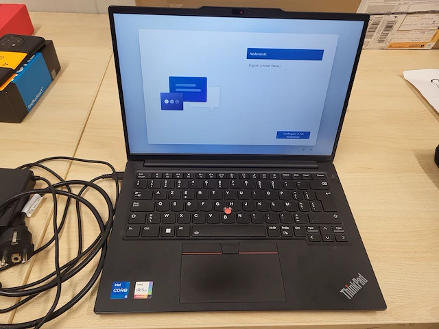 Laptop lenovo thinkpad e14 - afbeelding 2 van  5