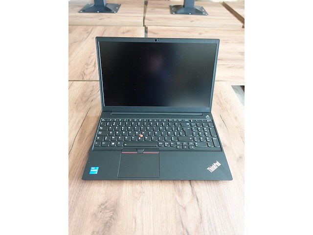 Laptop lenovo - afbeelding 1 van  5