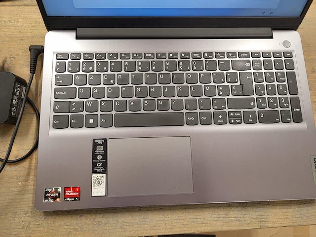 Laptop lenovo - afbeelding 2 van  6